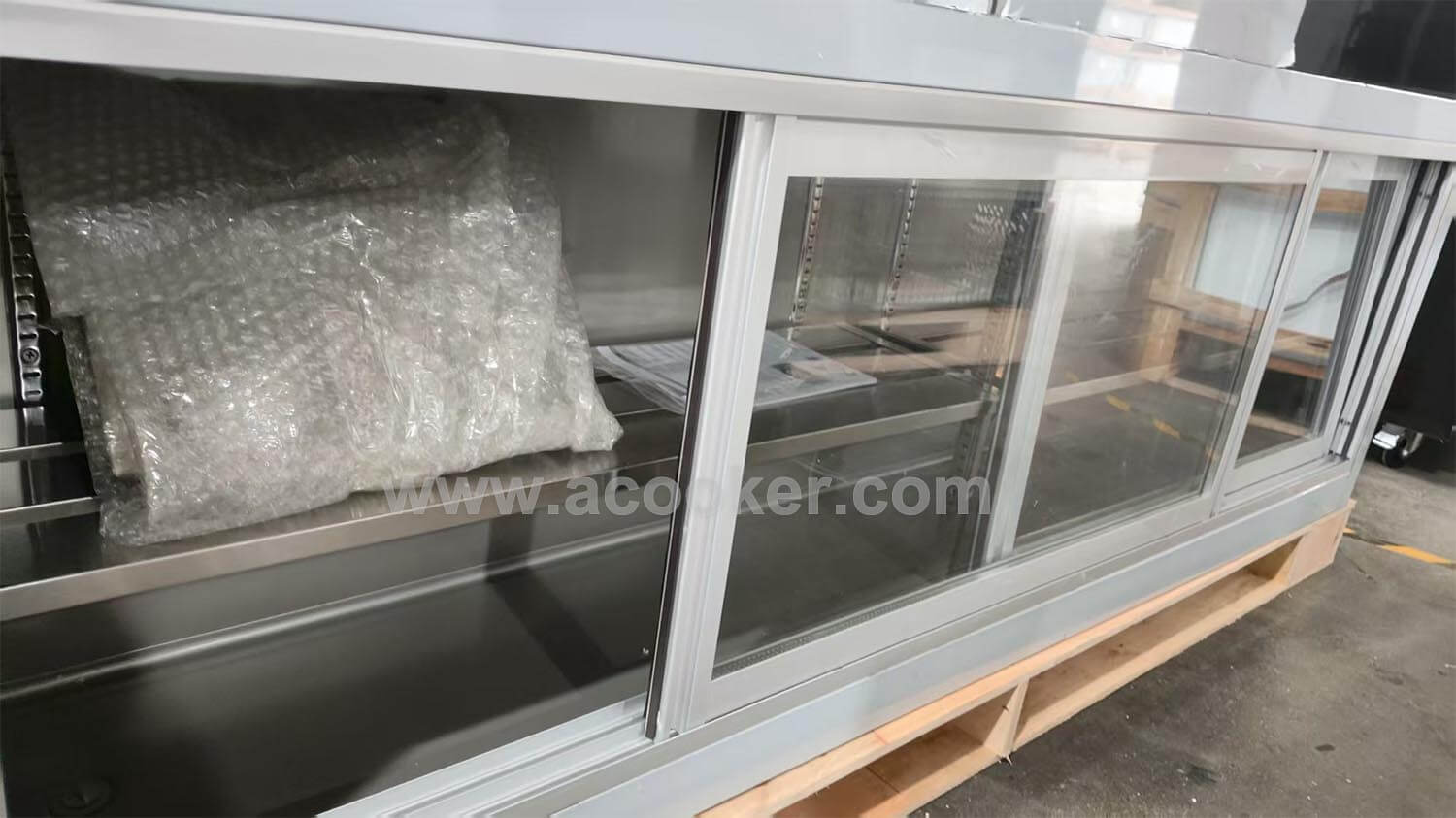 Wall Mounted Fridge Wall Cooler Wall Amounted Display Cabinet